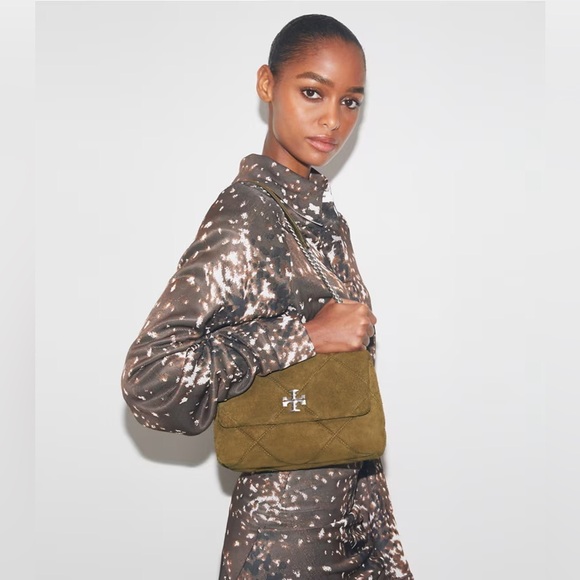 Tory Burch Kira Small Diamond Quilted Convertible Shoulder Bag - Picture 3 of 9